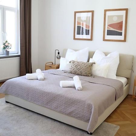 Bloom - Cozy Apartment, 5 Stops To City Center Βιέννη Εξωτερικό φωτογραφία